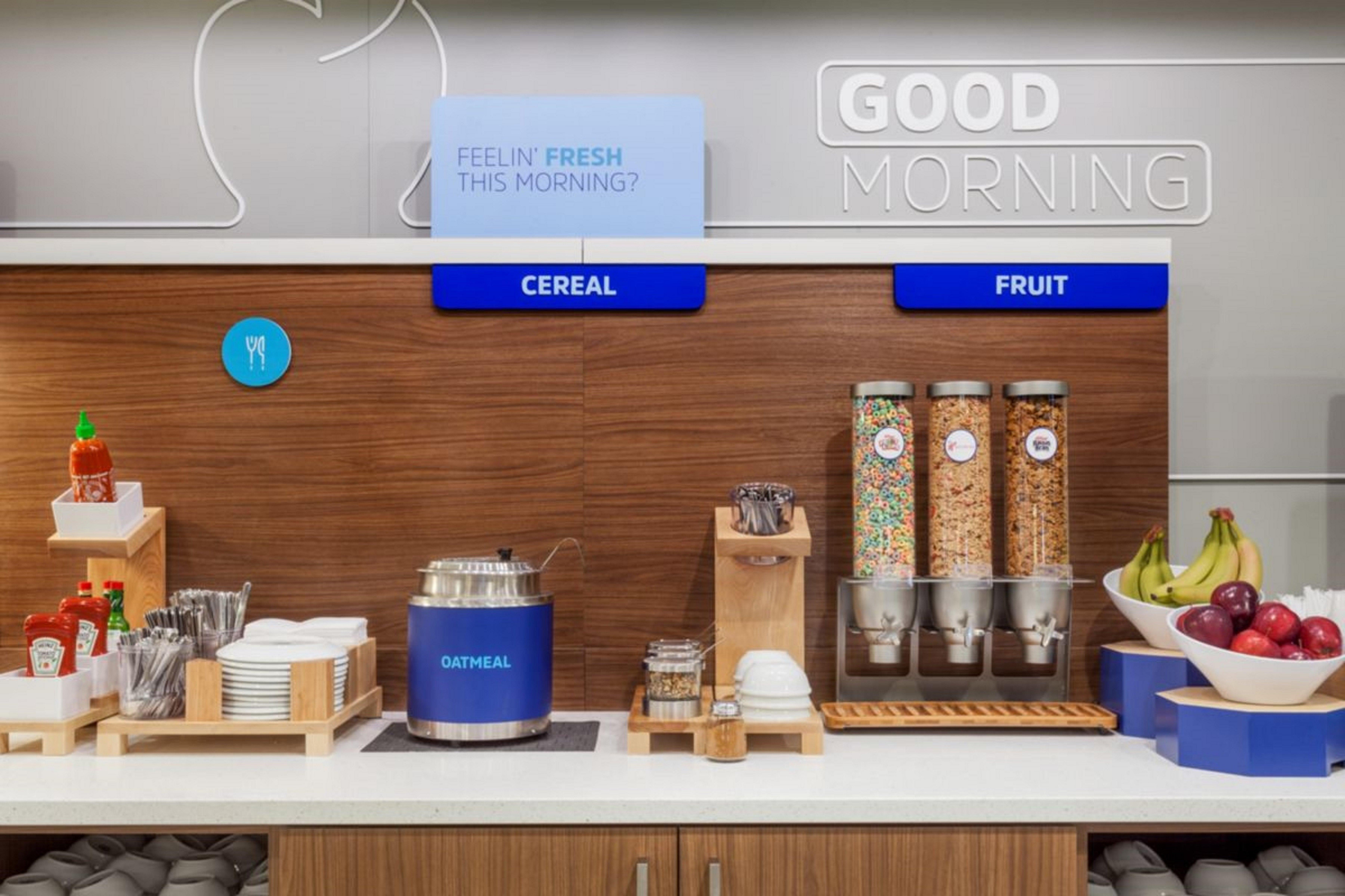 Holiday Inn Express & Suites - Commerce By Ihg Esterno foto